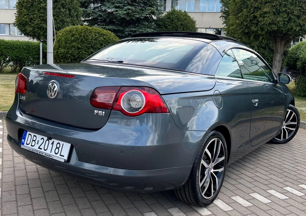 Volkswagen Eos cena 23999 przebieg: 89000, rok produkcji 2007 z Wałbrzych małe 742